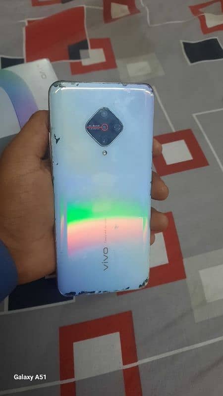 vivo S1 pro 8/128 9