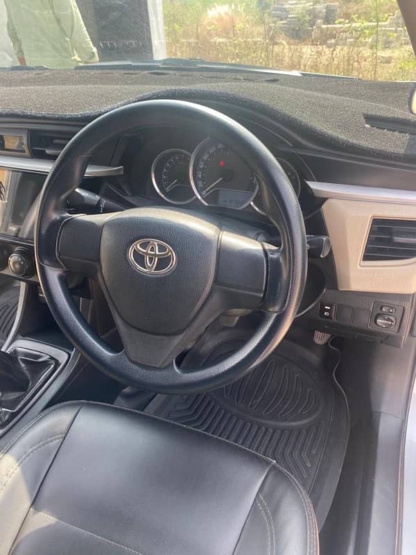 Toyota Corolla GLI 2016 1