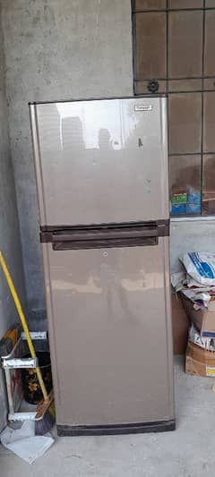 orient refrigerator in good health.