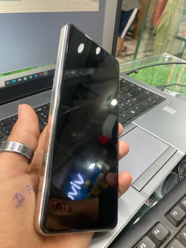 Infinix Hot 40pro with Box 1