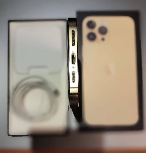 Iphone 13 Pro Max Golden 10/10 Official PTA 13