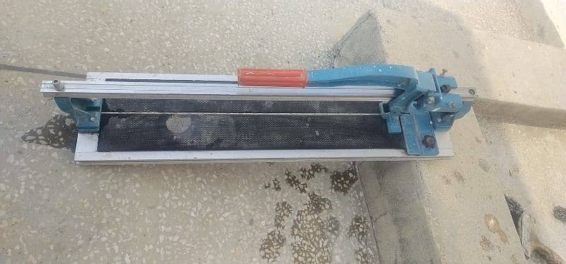 tile cutter 2