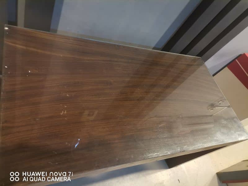 Office table urgent for sale 4