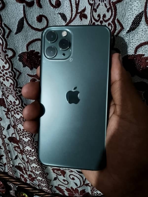 iPhone 11 Pro 1