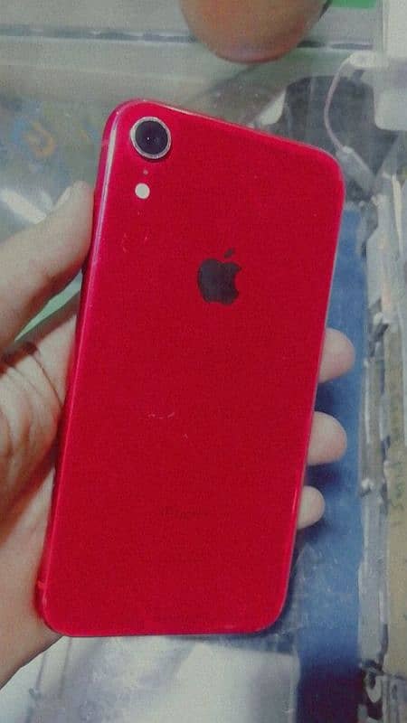 iPhone xr red colour 2