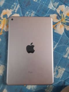 Apple ipad mini 4