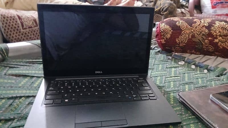 DELL LATITUDE 7260 16 GB RAM 256 SSD 3