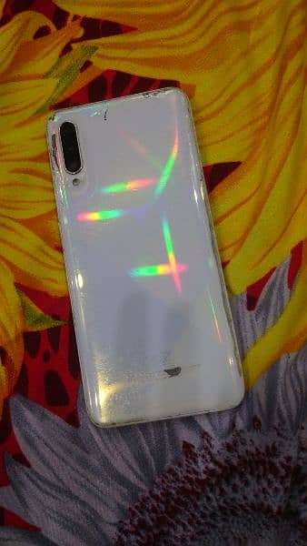 Exchange or Sale Samsung Galaxy a30s , 4/64 , with box and charger 3