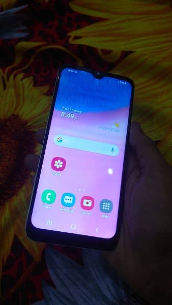 Exchange or Sale Samsung Galaxy a30s , 4/64 , with box and charger 5