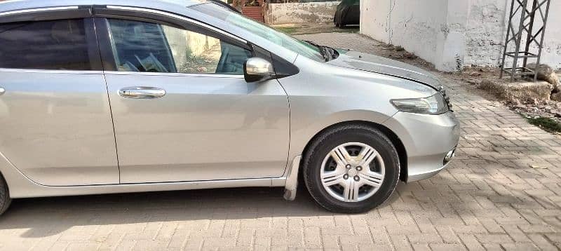 Honda City Aspire 2016 4