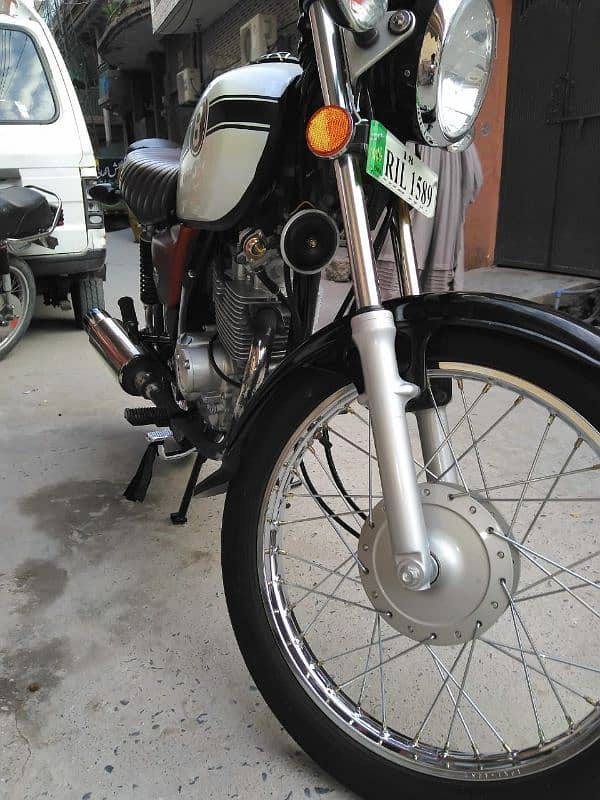 Suzuki GS 150 for urgent sale 7