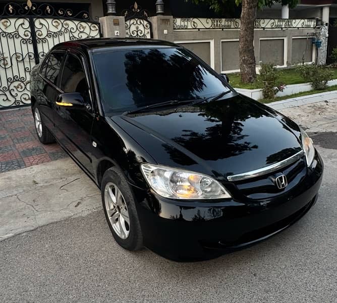 Honda Civic EXi 2005 4