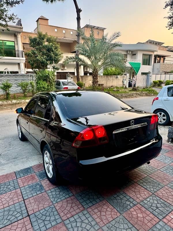 Honda Civic EXi 2005 5