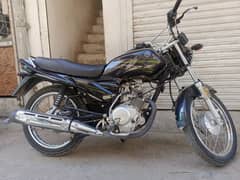 YAMAHA YB125Z. . . 2022 0