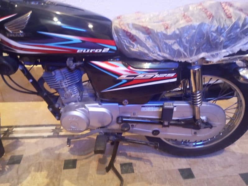 HONDA 125 CEL NO 3159468591 BRAND NEW BIKE 2019 1