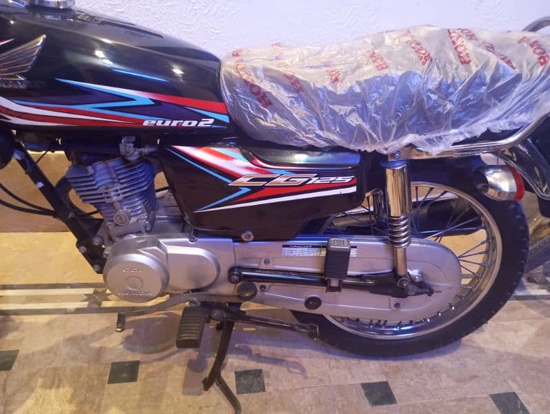 HONDA 125 CEL NO 3159468591 BRAND NEW BIKE 2019 2