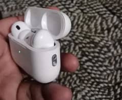 Apple Airbirds