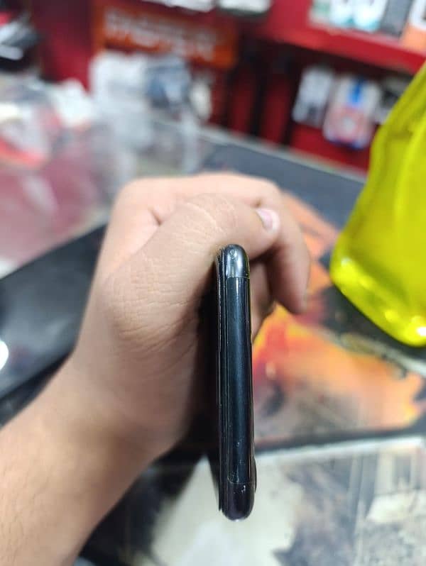 iphone 7 128 official pta 4