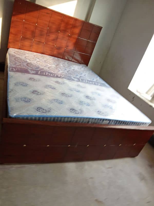 double bed wth matress 1