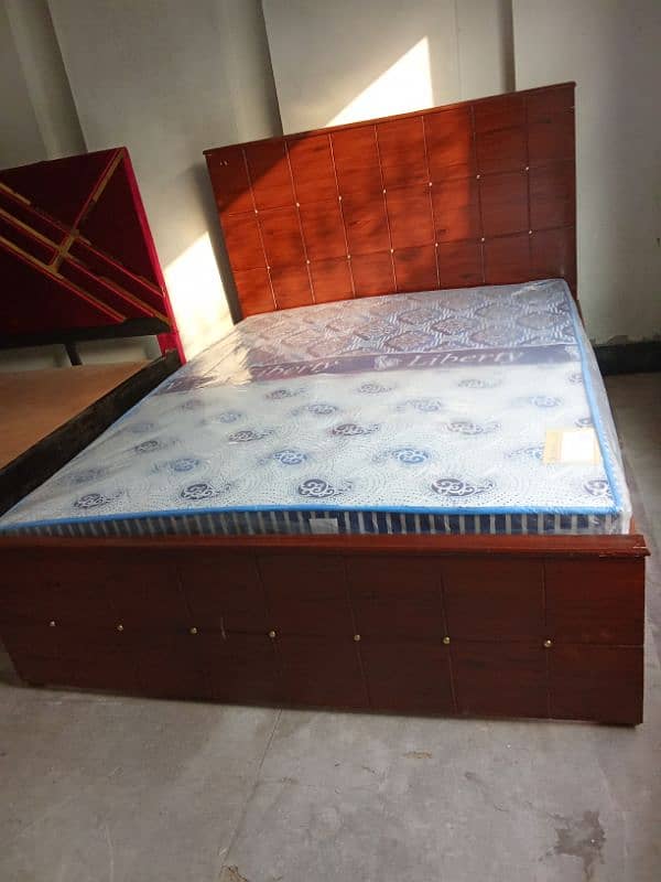 double bed wth matress 2