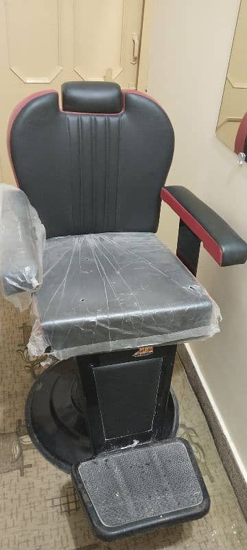 Salon Chair for Sale (Read ad first) 4