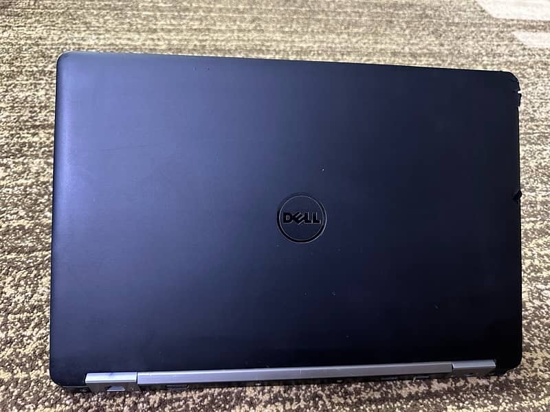 Dell Laptop i5 - 6th Generation 4