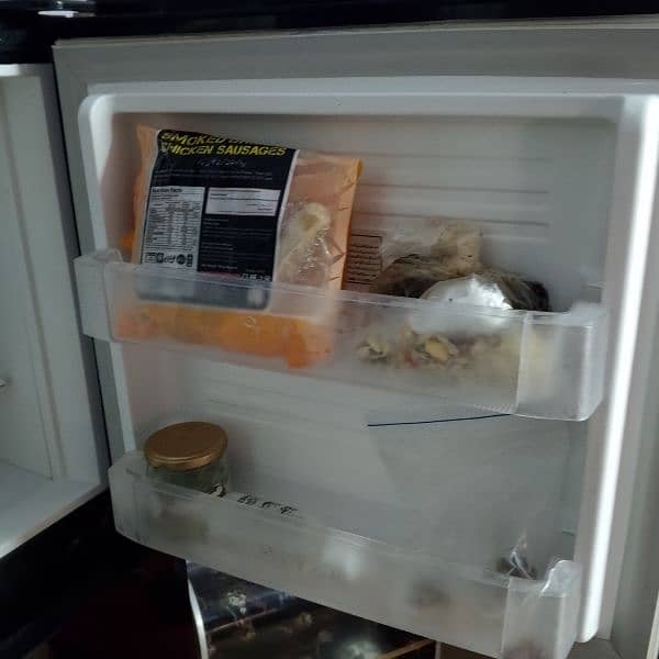 PEL refrigerator 4