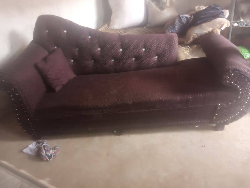 Dewan sofa for sale 9000 price 3