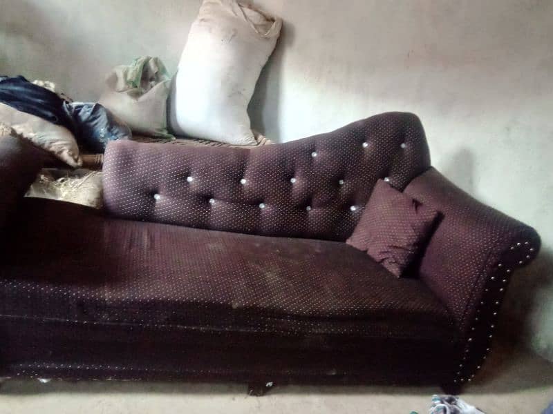 Dewan sofa for sale 9000 price 5