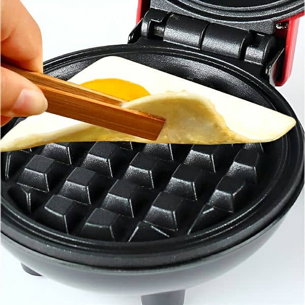 Compact 4-Inch Non-Stick 350-Watt Electric Mini Waffle Maker Machine 1