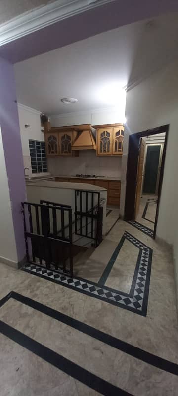 10 marla upper portion available for rent in bahria town phase 3 9