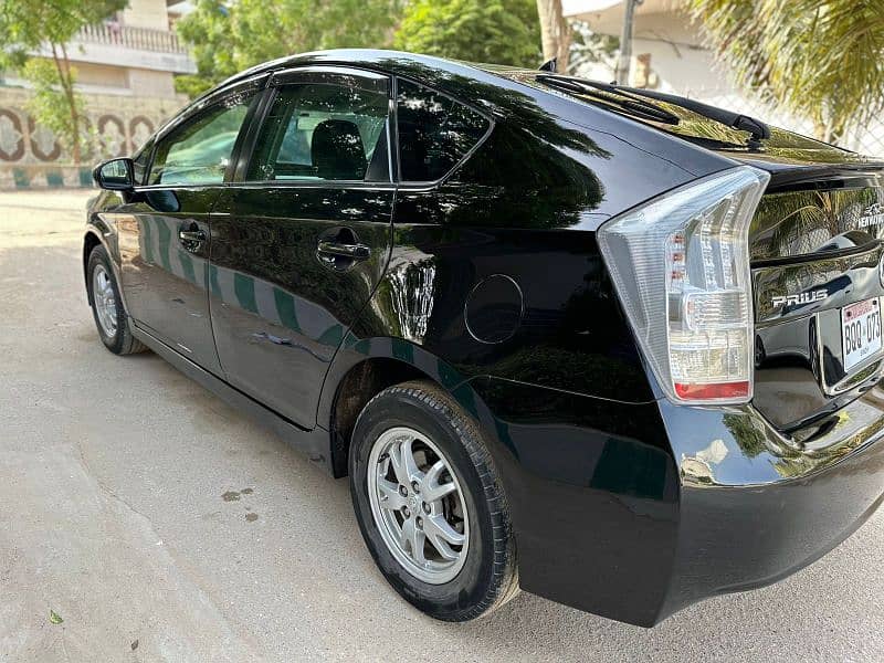 Toyota Prius 2019 6