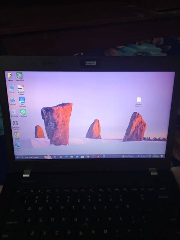 Core i5 5th Gen 12gb ram 400 ssd Condition 10/09 2