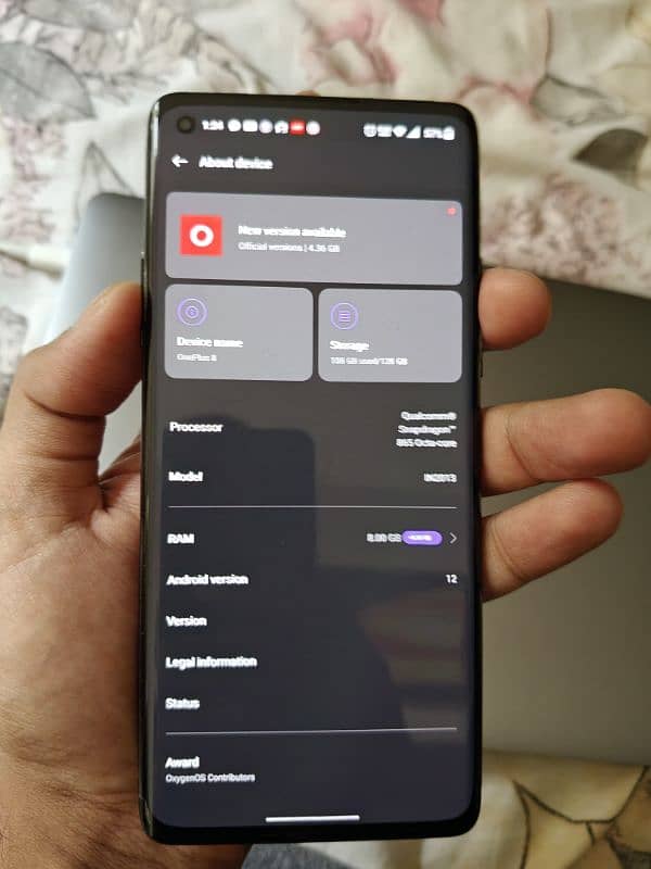 oneplus 8 8gb128gb with charger no scratch no fault 1