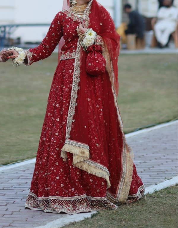 Red barat bridal lehnga dress 2