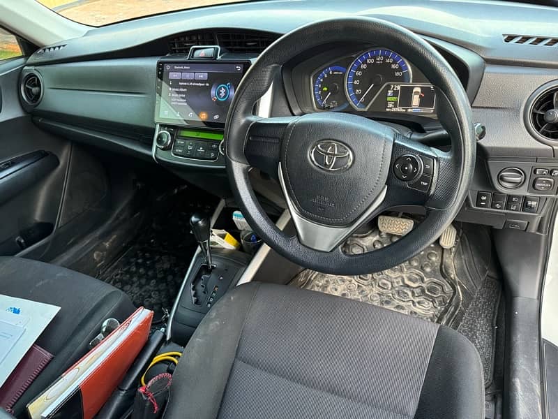 Toyota Corolla Fielder 2017 4