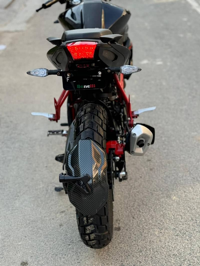 Benelli TNT 150i 1