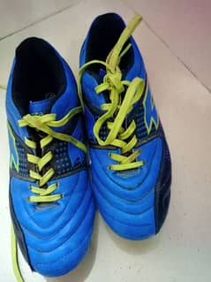 Football Boots Umbro Original from UAE (Read Description)