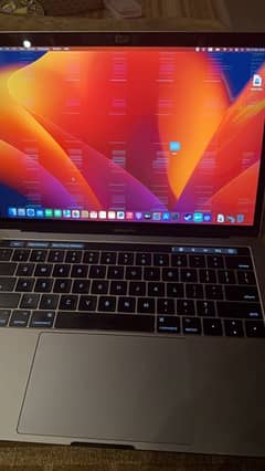 2017 macbook pro. i7