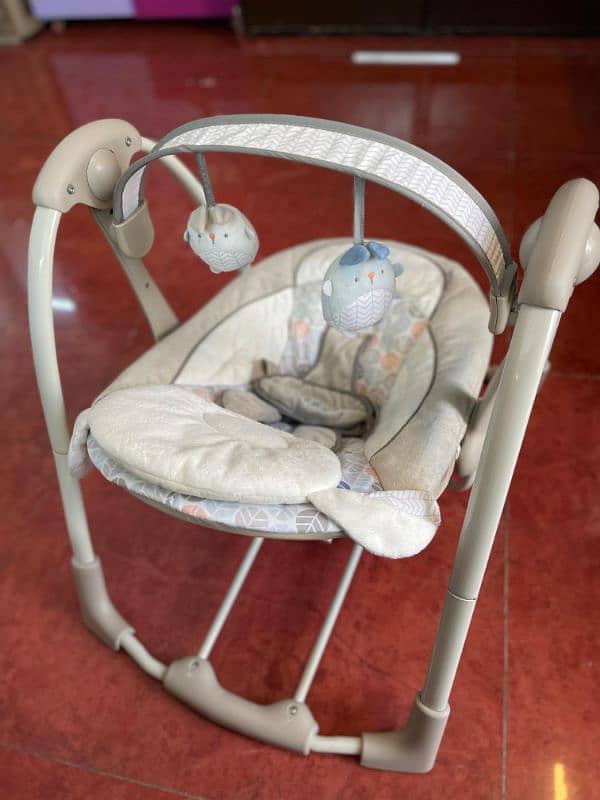 Used Electric Baby Swing 2