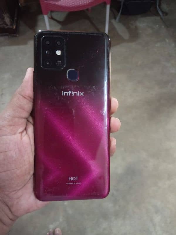 Infinix hot 10 6/128 1