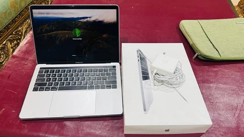 Macbook Pro 2019 Model 1