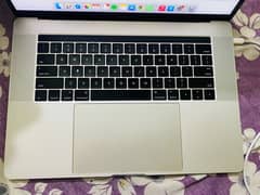 MacBook