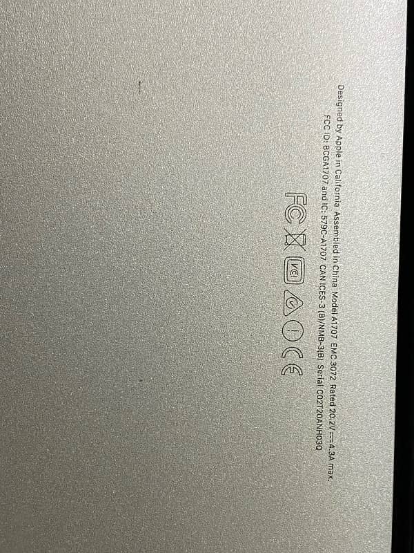 MacBook  pro 2016 for sale 3