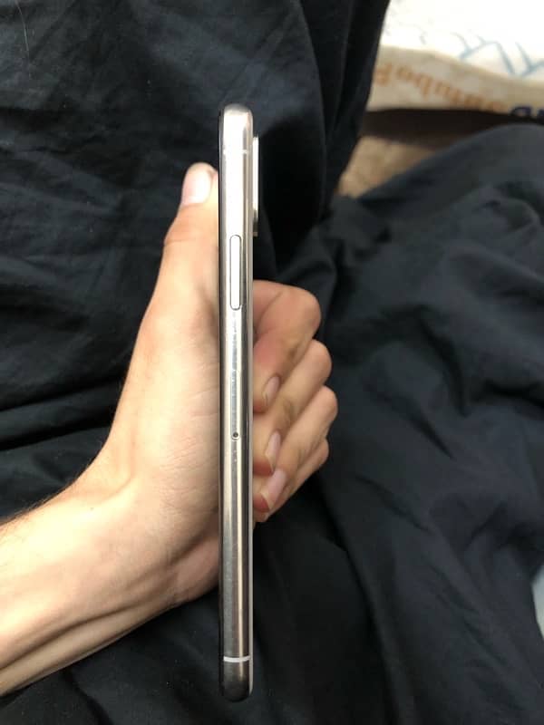 iphone xs 64gb non pta face id not working screen glass broken 4