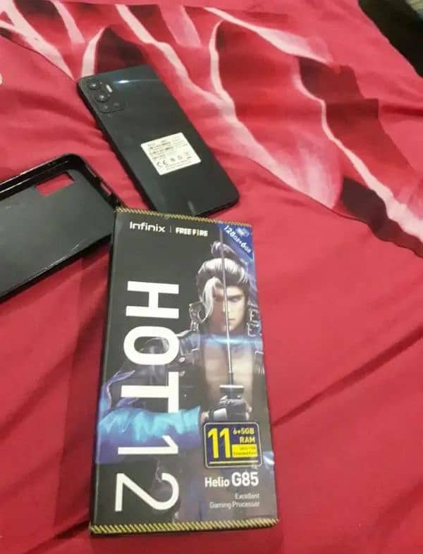 Infinix hot 12 6/5 128 10/10 2