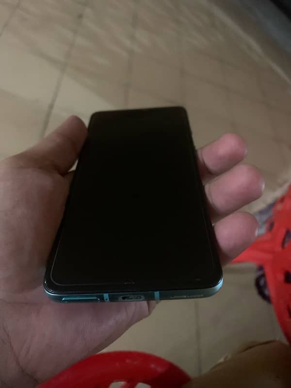 one plus 8T 12gb 256gb 1