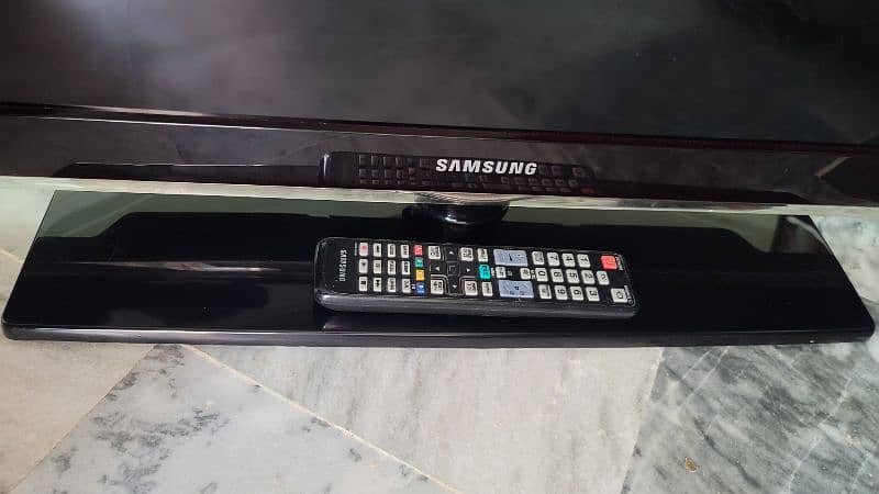 Samsung TV Original 37" Series 5 0