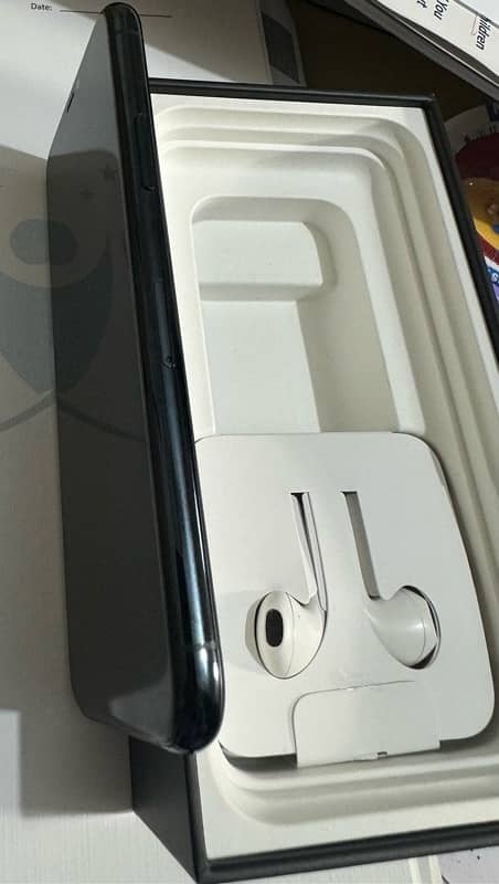 iphone 11 pro 256gb pta approved 2