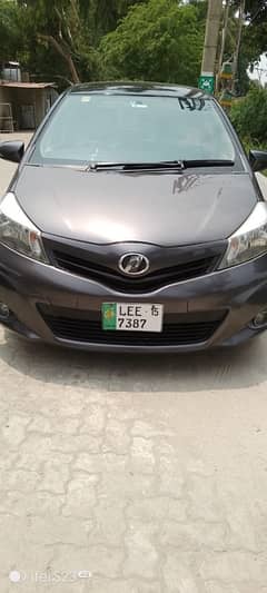 Toyota Vitz 2012/2015